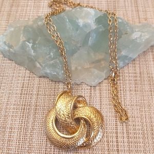 Vintage goldtone braided weave big pendant necklace